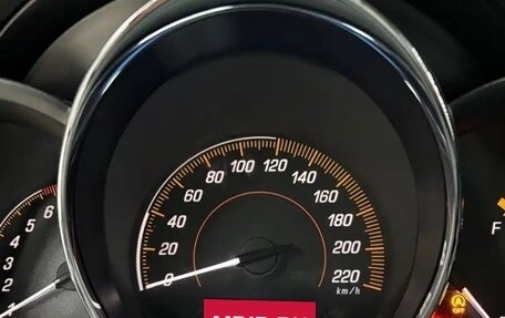 Toyota Yaris XP150 рестайлинг, 2021 год, 1 200 000 рублей, 9 фотография