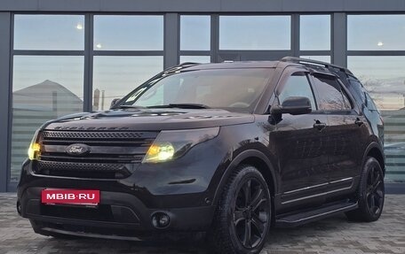 Ford Explorer VI, 2013 год, 2 100 000 рублей, 1 фотография