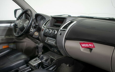 Mitsubishi Pajero Sport II рестайлинг, 2014 год, 1 410 000 рублей, 9 фотография