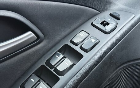 Hyundai ix35 I рестайлинг, 2011 год, 1 264 000 рублей, 21 фотография