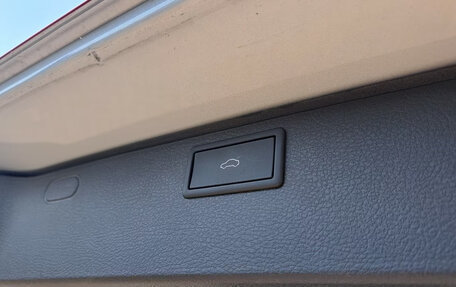 Volkswagen Multivan T6 рестайлинг, 2022 год, 4 990 000 рублей, 11 фотография