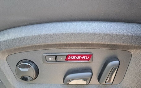 Volkswagen Multivan T6 рестайлинг, 2022 год, 4 990 000 рублей, 13 фотография