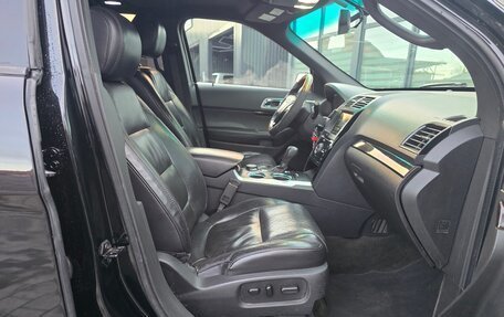 Ford Explorer VI, 2013 год, 2 100 000 рублей, 14 фотография