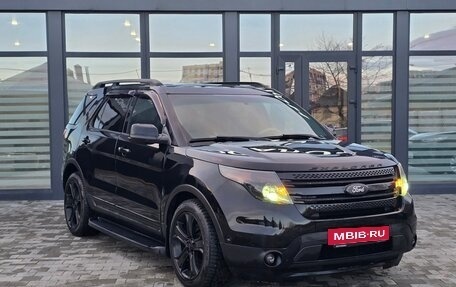 Ford Explorer VI, 2013 год, 2 100 000 рублей, 3 фотография