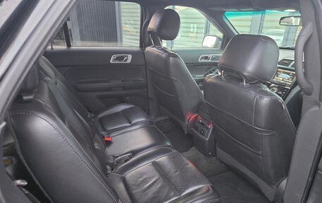 Ford Explorer VI, 2013 год, 2 100 000 рублей, 17 фотография