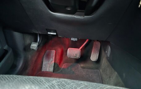 Ford Explorer VI, 2013 год, 2 100 000 рублей, 26 фотография