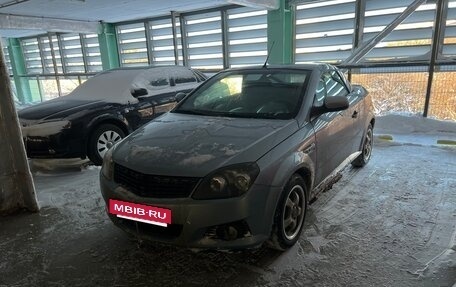 Opel Tigra, 2004 год, 699 900 рублей, 2 фотография
