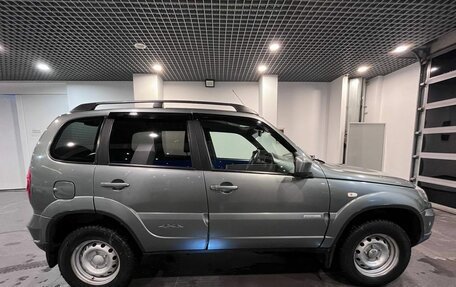 Chevrolet Niva I рестайлинг, 2015 год, 560 000 рублей, 2 фотография