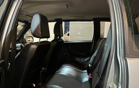 Chevrolet Niva I рестайлинг, 2015 год, 560 000 рублей, 21 фотография