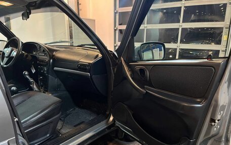 Chevrolet Niva I рестайлинг, 2015 год, 560 000 рублей, 23 фотография