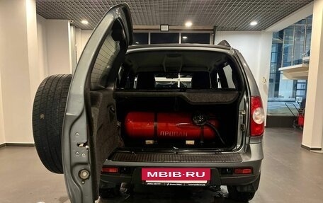 Chevrolet Niva I рестайлинг, 2015 год, 560 000 рублей, 30 фотография