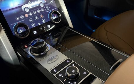 Land Rover Range Rover IV рестайлинг, 2021 год, 10 000 000 рублей, 21 фотография