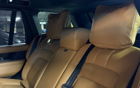 Land Rover Range Rover IV рестайлинг, 2021 год, 10 000 000 рублей, 38 фотография