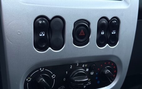 Renault Logan I, 2013 год, 527 000 рублей, 17 фотография