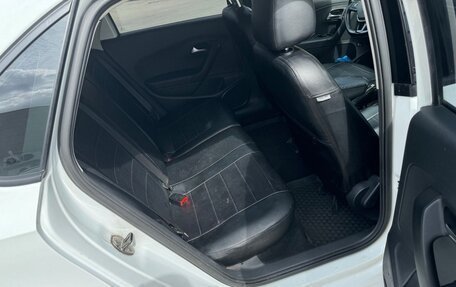 Volkswagen Polo VI (EU Market), 2017 год, 850 000 рублей, 20 фотография