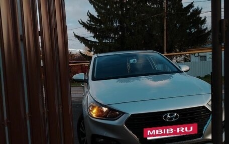 Hyundai Solaris II рестайлинг, 2019 год, 1 205 000 рублей, 2 фотография