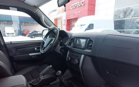 ЛуАЗ Patriot, 2023 год, 1 600 000 рублей, 23 фотография