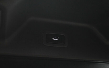 Land Rover Range Rover IV рестайлинг, 2014 год, 3 860 000 рублей, 9 фотография