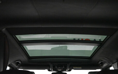 Land Rover Range Rover IV рестайлинг, 2014 год, 3 860 000 рублей, 10 фотография