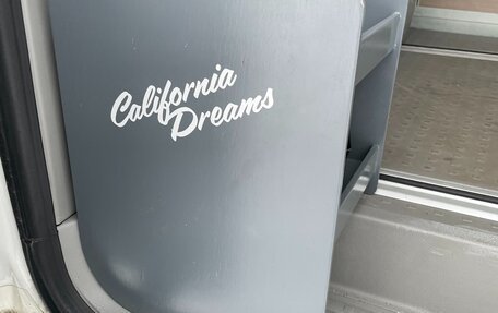 Volkswagen California T5, 2011 год, 3 690 000 рублей, 15 фотография