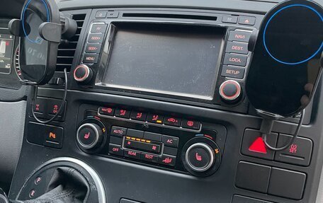 Volkswagen California T5, 2011 год, 3 690 000 рублей, 13 фотография