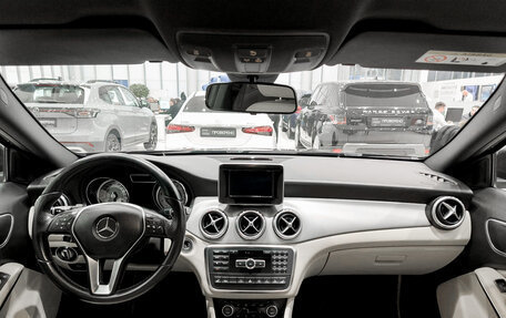 Mercedes-Benz GLA, 2015 год, 1 950 000 рублей, 14 фотография