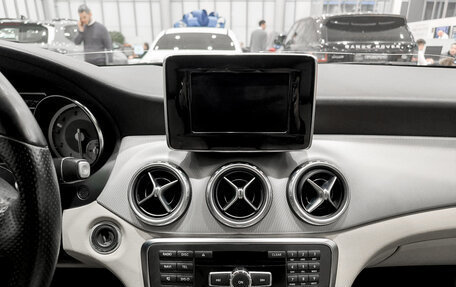 Mercedes-Benz GLA, 2015 год, 1 950 000 рублей, 15 фотография