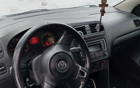 Volkswagen Polo VI (EU Market), 2014 год, 450 000 рублей, 14 фотография