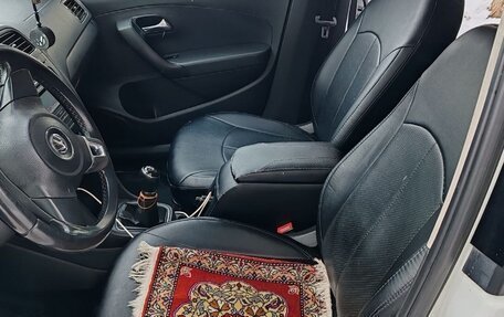 Volkswagen Polo VI (EU Market), 2014 год, 450 000 рублей, 13 фотография