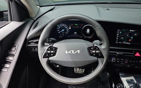 KIA Niro, 2022 год, 2 500 000 рублей, 6 фотография