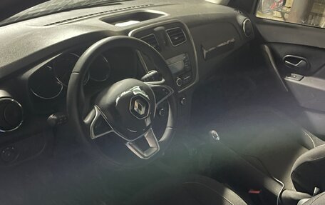 Renault Sandero II рестайлинг, 2019 год, 470 000 рублей, 23 фотография