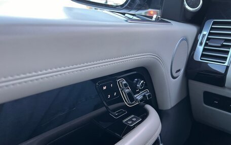 Land Rover Range Rover IV рестайлинг, 2021 год, 8 900 000 рублей, 24 фотография