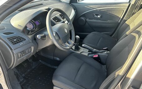 Renault Megane III, 2013 год, 715 000 рублей, 8 фотография