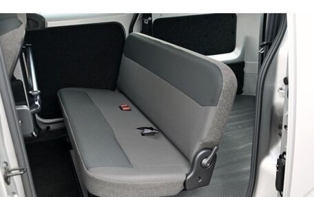 Nissan NV200, 2021 год, 1 300 000 рублей, 14 фотография