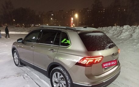 Volkswagen Tiguan II, 2021 год, 3 820 000 рублей, 17 фотография