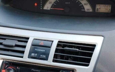 Toyota Belta, 2005 год, 590 000 рублей, 10 фотография