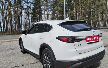 Mazda CX-4, 2020 год, 2 600 000 рублей, 6 фотография