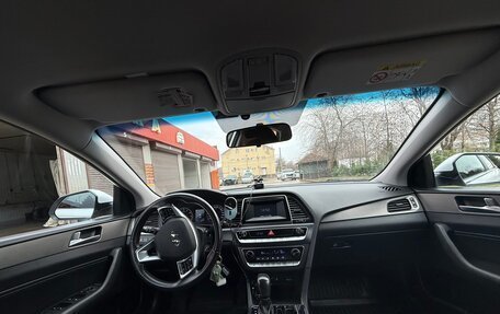 Hyundai Sonata VII, 2019 год, 2 250 000 рублей, 18 фотография