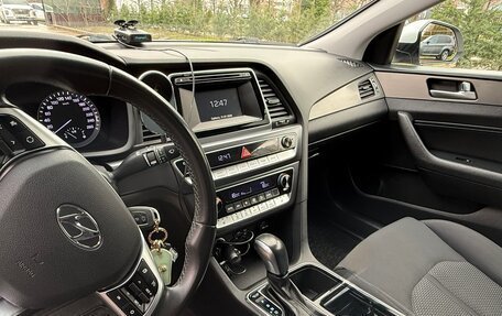 Hyundai Sonata VII, 2019 год, 2 250 000 рублей, 26 фотография