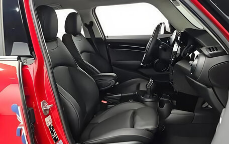 MINI Hatch, 2022 год, 1 950 000 рублей, 10 фотография