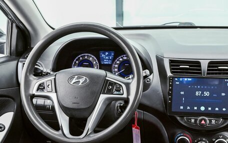 Hyundai Solaris II рестайлинг, 2013 год, 639 000 рублей, 11 фотография