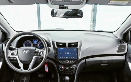 Hyundai Solaris II рестайлинг, 2013 год, 639 000 рублей, 12 фотография