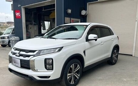 Mitsubishi RVR III рестайлинг, 2022 год, 1 690 000 рублей, 1 фотография