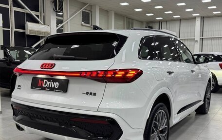 Audi Q5, 2025 год, 7 300 000 рублей, 4 фотография