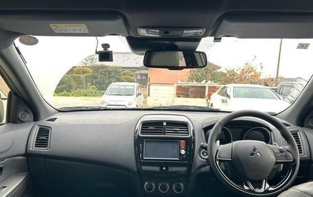 Mitsubishi RVR III рестайлинг, 2022 год, 1 690 000 рублей, 10 фотография