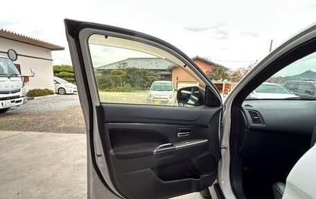 Mitsubishi RVR III рестайлинг, 2022 год, 1 690 000 рублей, 28 фотография