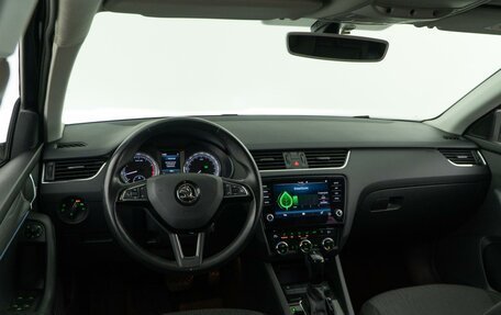 Skoda Octavia, 2017 год, 1 945 444 рублей, 6 фотография