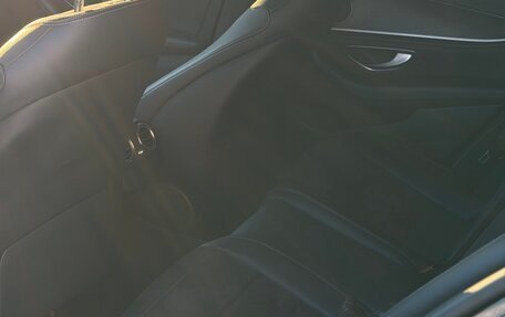 Mercedes-Benz E-Класс, 2019 год, 4 000 000 рублей, 7 фотография