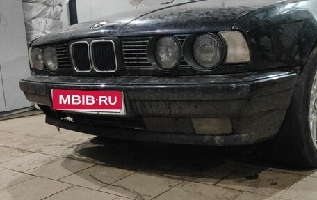 BMW 5 серия, 1992 год, 300 000 рублей, 13 фотография
