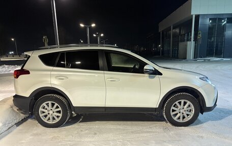 Toyota RAV4, 2014 год, 1 699 999 рублей, 5 фотография